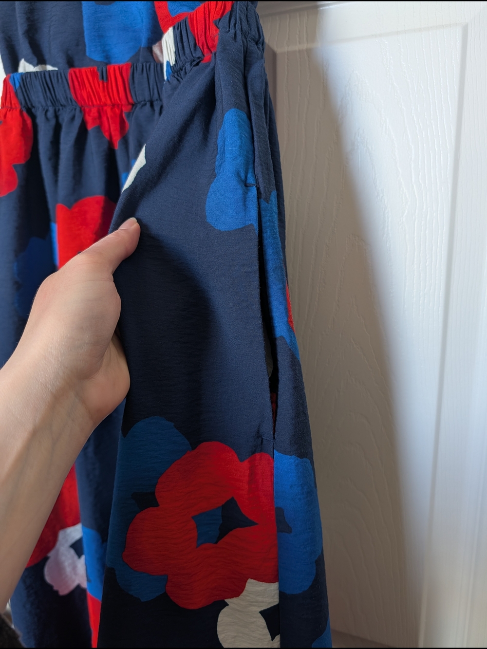Banana Republic Navy Floral Halter Maxi Dress with Red, Blue & White Flowers M - Picture 5 of 10